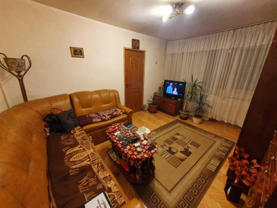 Apartament 3 camere, etaj 3, Piata Doina, Calea Sagului - ID V4840