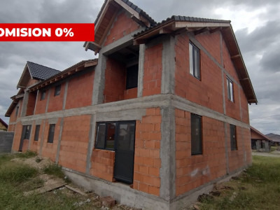 COMISION 0% Duplex la Rosu, 330 mp utili, asfalt, Sacalaz