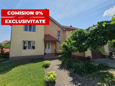 Casa individuala 5 camere, terasa, sera, garaj - Strada Mures